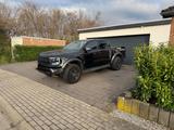Ford Raptor - Ford Raptor mit Benzin-Antrieb