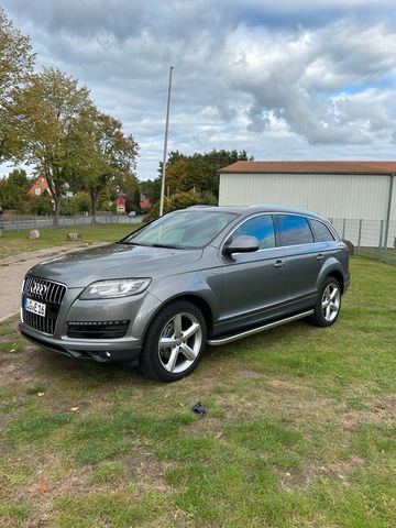 Audi Q7 4,2 V8 TDI sieben Sitzer