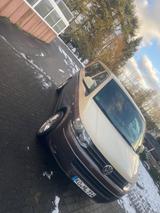 Volkswagen T5 Caravelle - Volkswagen T5: Taxi