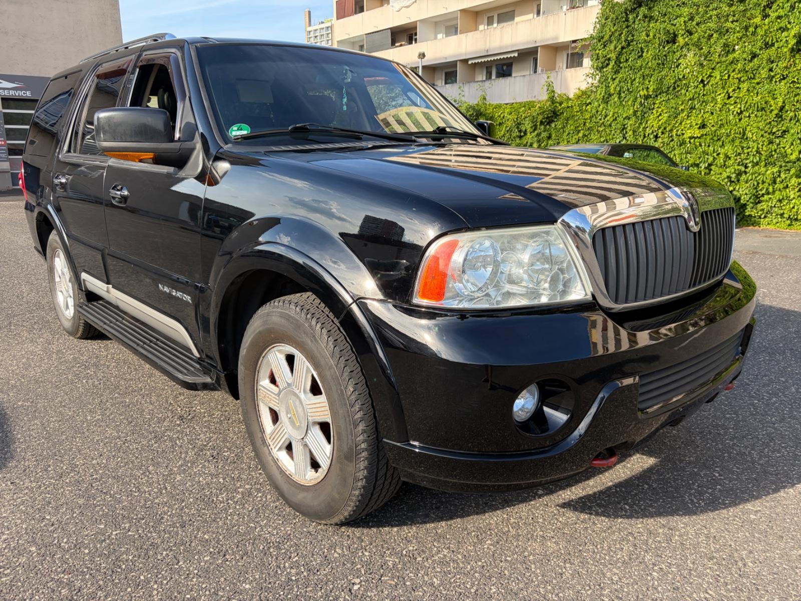 Lincoln Navigator 5.4L V8 7Sitzer