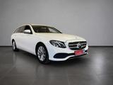 Mercedes-Benz E 200d T-Modell *1.Hd.+SHgpfl.+LED+Navi+Kamera - Mercedes-Benz E 200 mit Diesel-Antrieb: Kombi