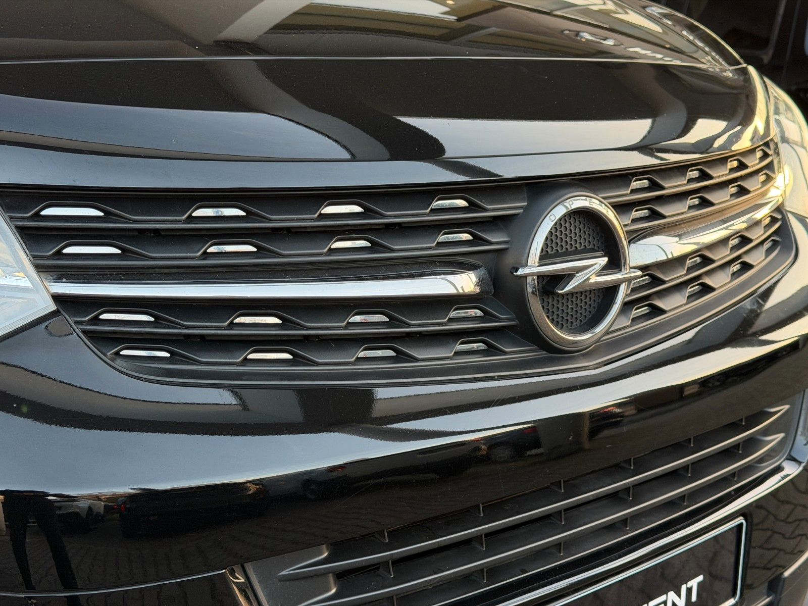 Fahrzeugabbildung Opel Zafira Life Elegance M AHK/Standheizung/8-Sitze!