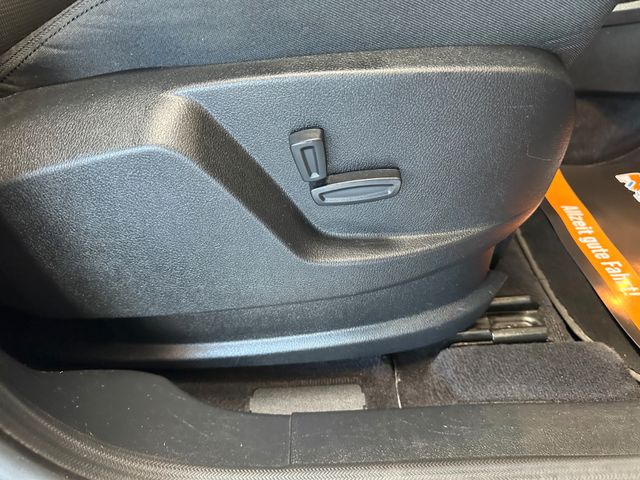 MYAUTOCENTER – Gebraucht- und Jahreswagen mit Werkstattservice in Pfaffenhofen Ford S-Max *MEMORY*SitzHZ*2-ZONEN*StandHZ*