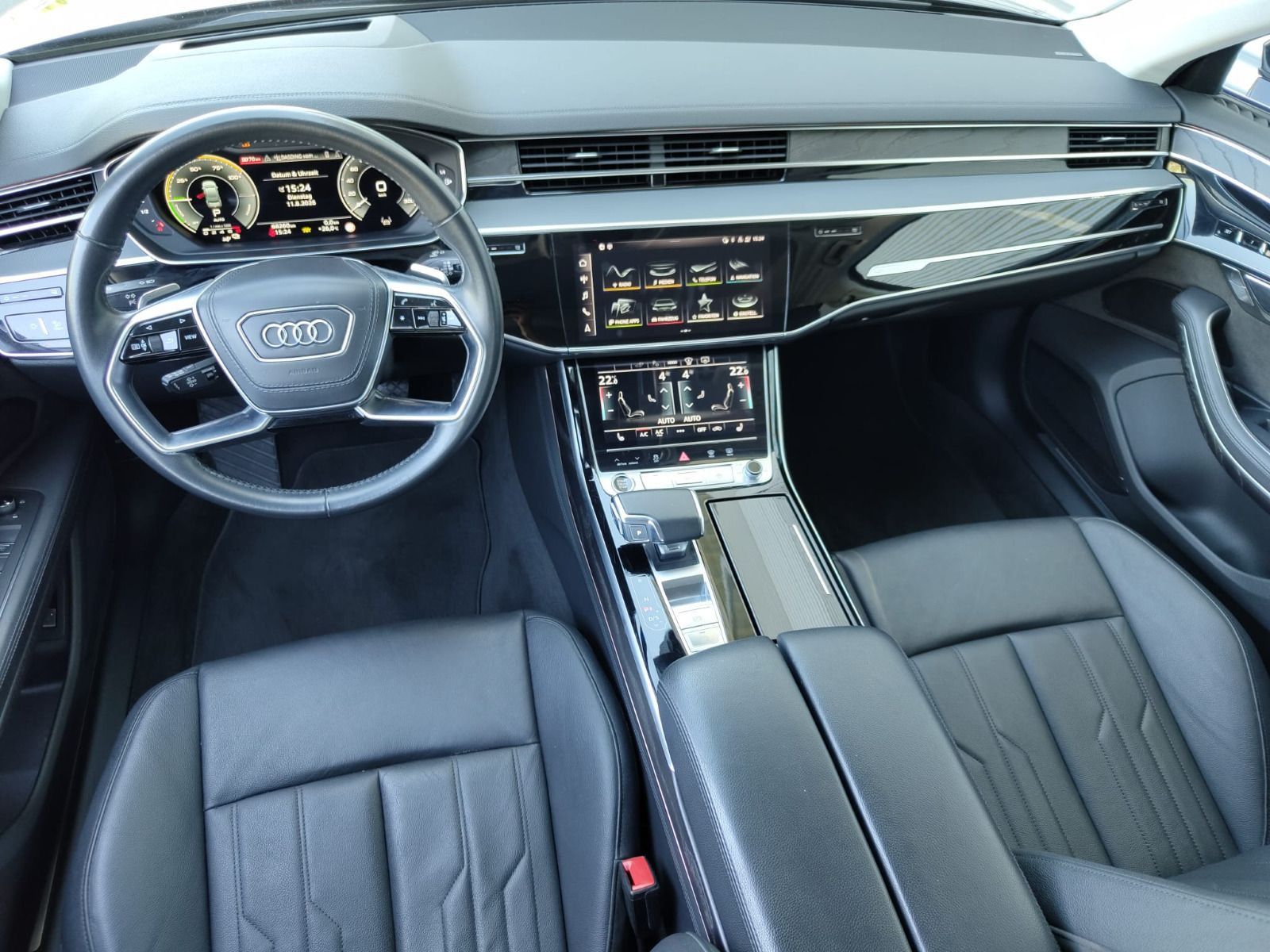 Audi A8 - Bild 12
