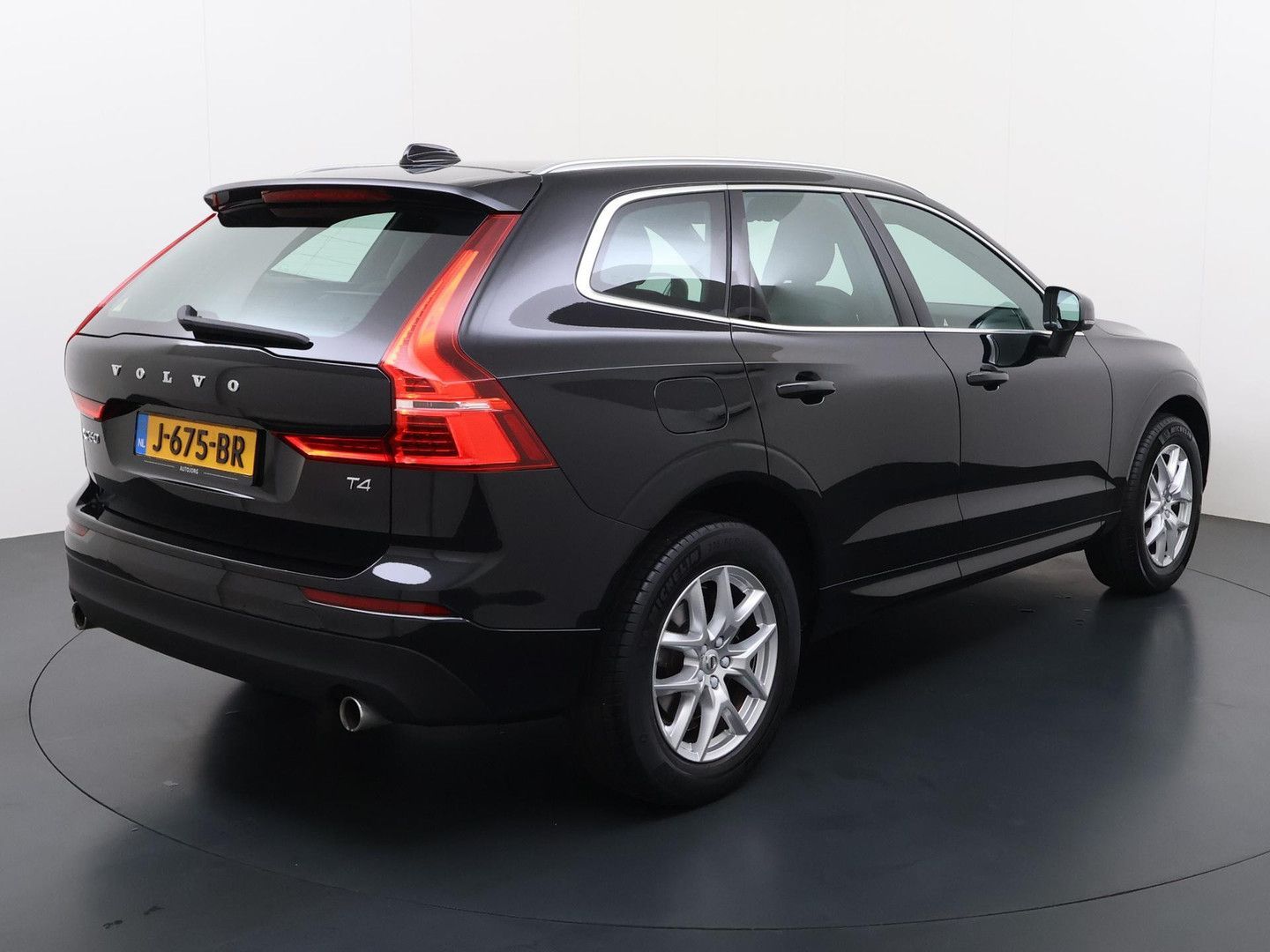 Volvo XC60 2.0 T4 Momentum Pro NL Auto | 1e besitzer | imagem 3