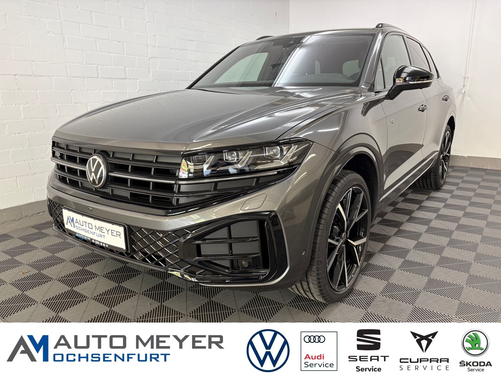 Volkswagen Touareg R-Line FINAL EDITION TDI AHK HUD IQ Driv