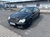 Mercedes-Benz W209 Clk 320 Cdi AMG - gebrauchte Mercedes-Benz CLK 320 aus dem Jahr 2006