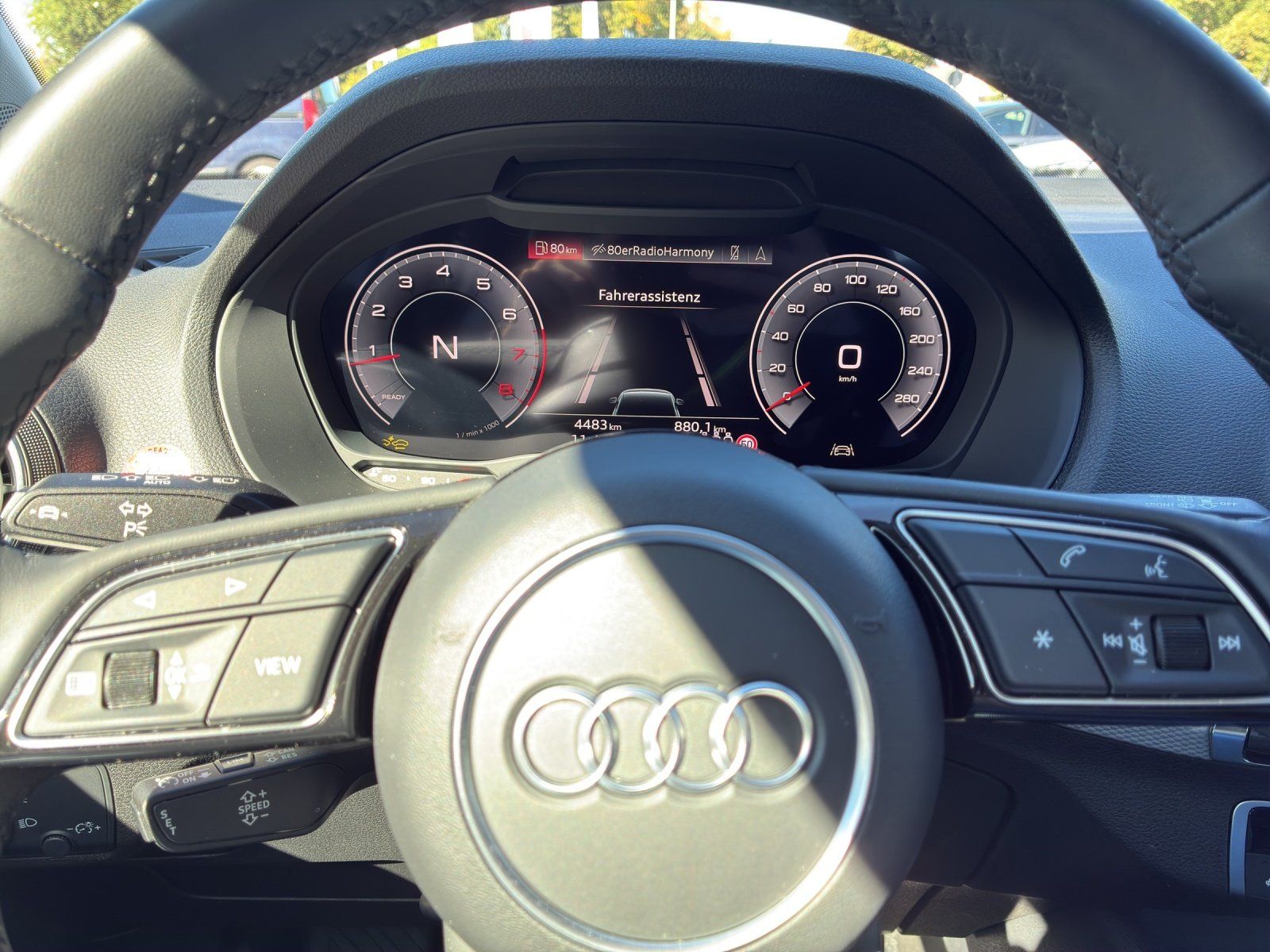 Fahrzeugabbildung Audi Q2 35 1.5 TFSI advanced AHK,Kamera,LED,Navi,PDC