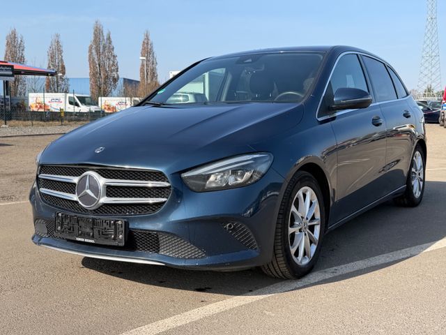 MERCEDES-BENZ B 220d