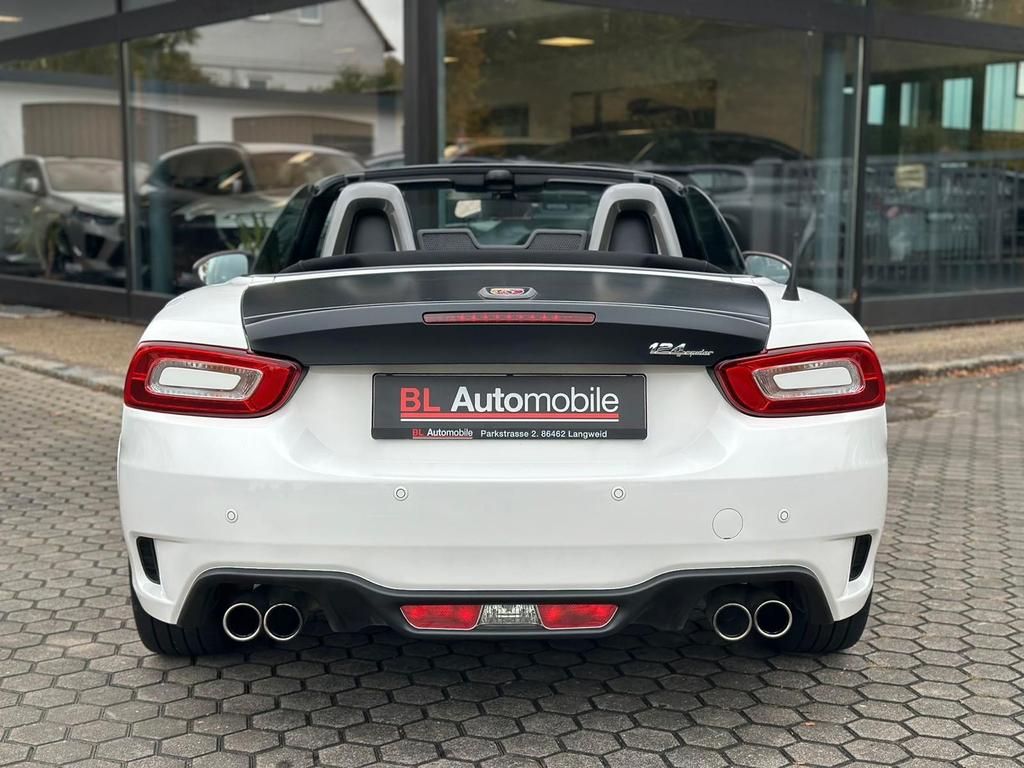 Abarth 124 Spider