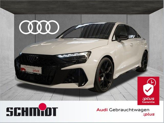 Audi RS3 Limousine Pano Sportabgas Matrix LED Navi+ A