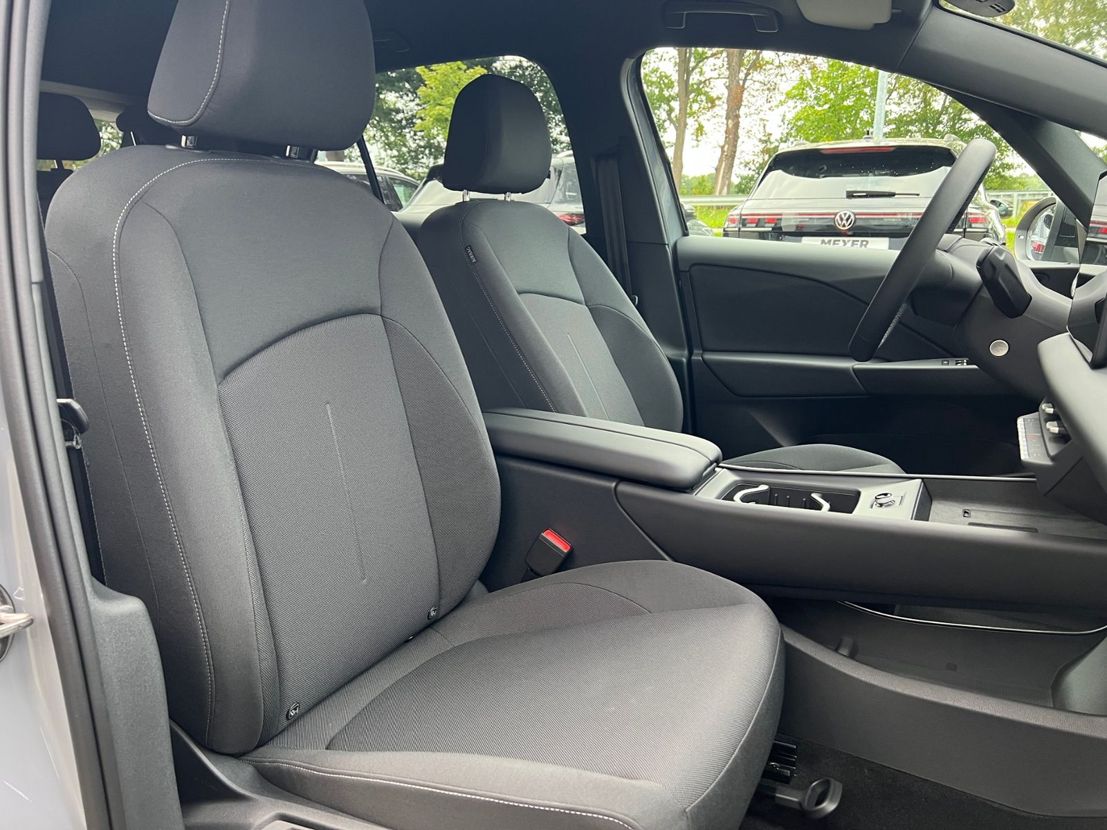 Fahrzeugabbildung Volkswagen ID.3 NEO Life 50 kWh *19" LM-Felge, Ganzjahresre