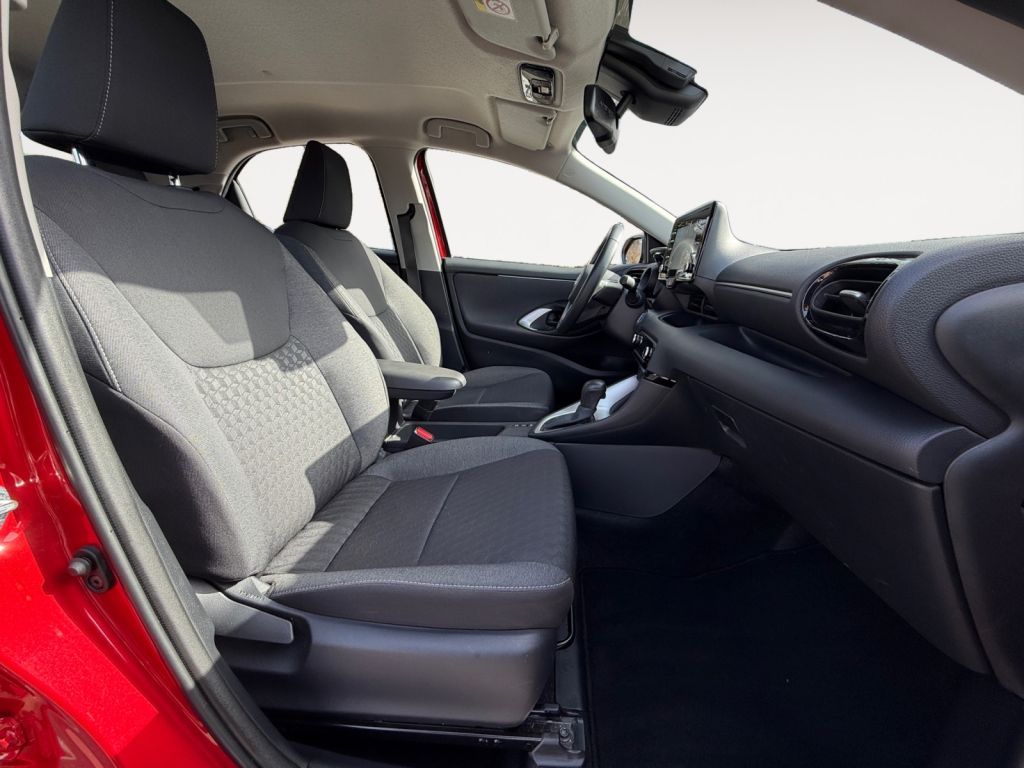 Fahrzeugabbildung Toyota Yaris Hybrid 1.5 VVT-i Team Deutschland