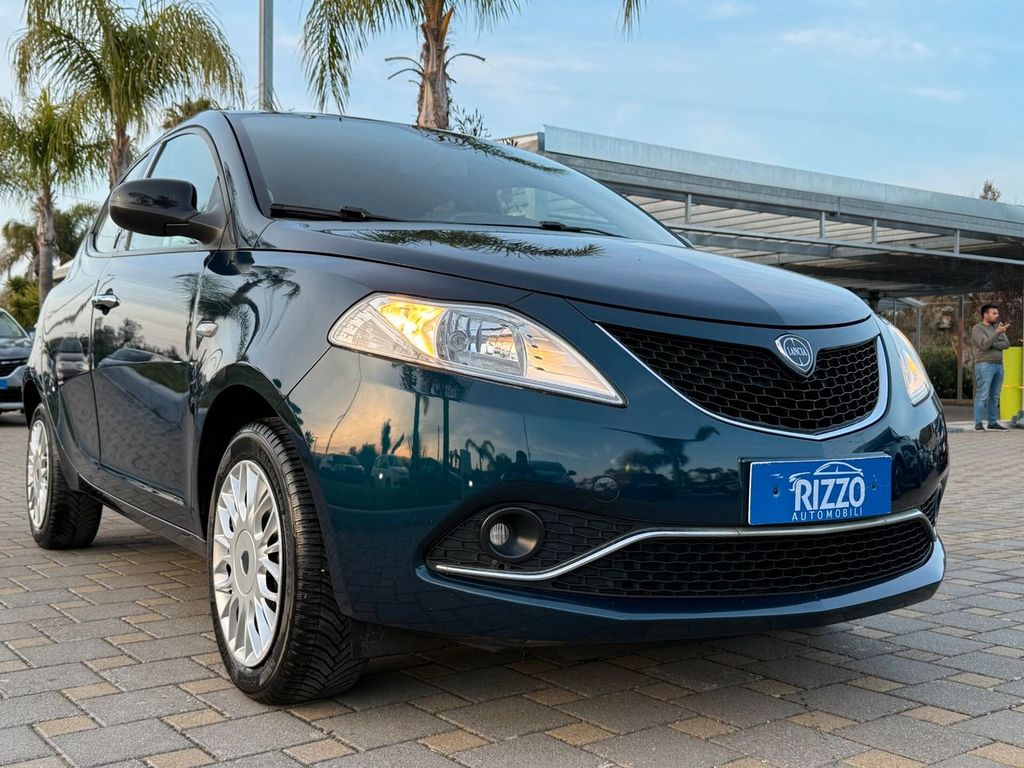 Image of Lancia Ypsilon