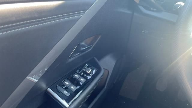 Autohaus Franke & Ebert - Opel Astra 5-türig GS 360-Grad-Kamera+ SHZ+LHZ+PP+LED - Bild 6 Autohaus Franke & Ebert - Opel Astra 5-türig GS 360-Grad-Kamera+ SHZ+LHZ+PP+LED - Bild 6