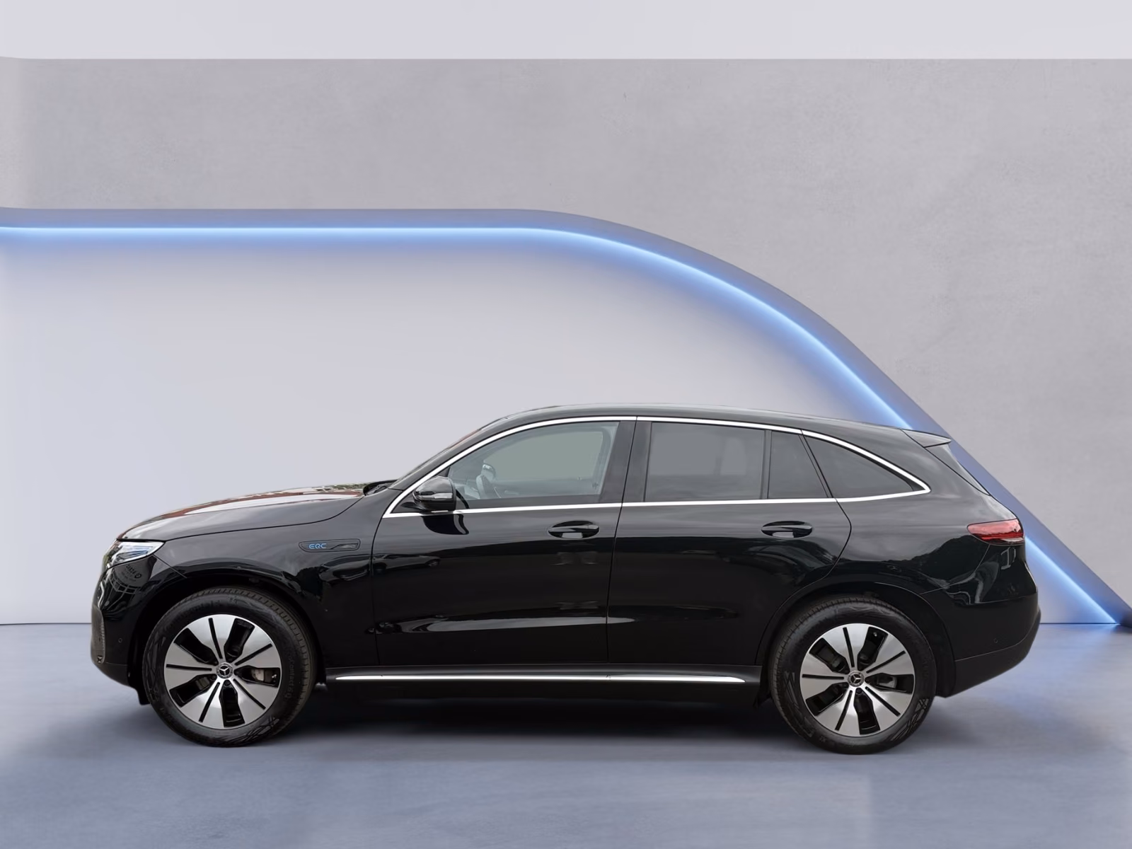 Mercedes-Benz EQC EQC 400 4Matic AHK