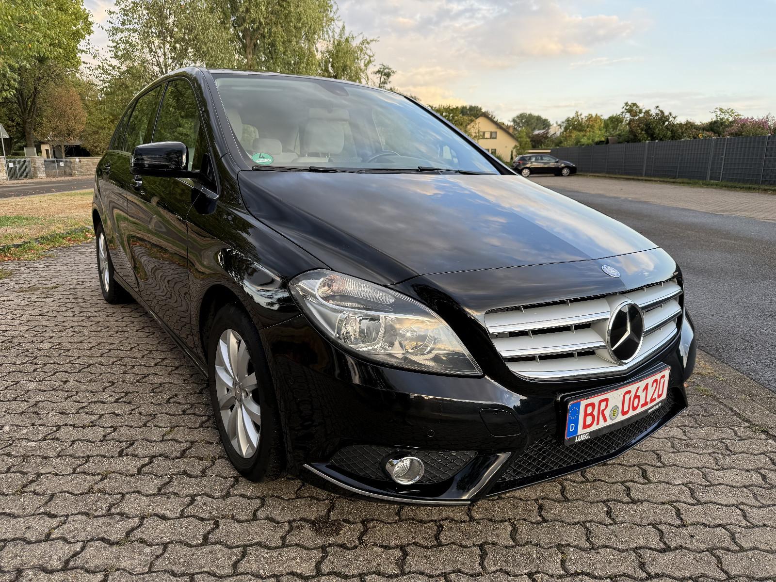 Mercedes-Benz B 200 kamera