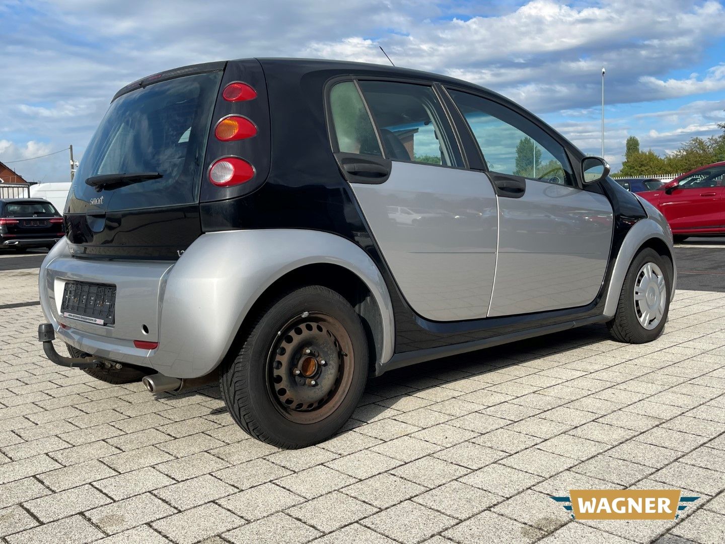 Fahrzeugabbildung Smart forfour Klima Servolenkung Radio TÜV 07/2028