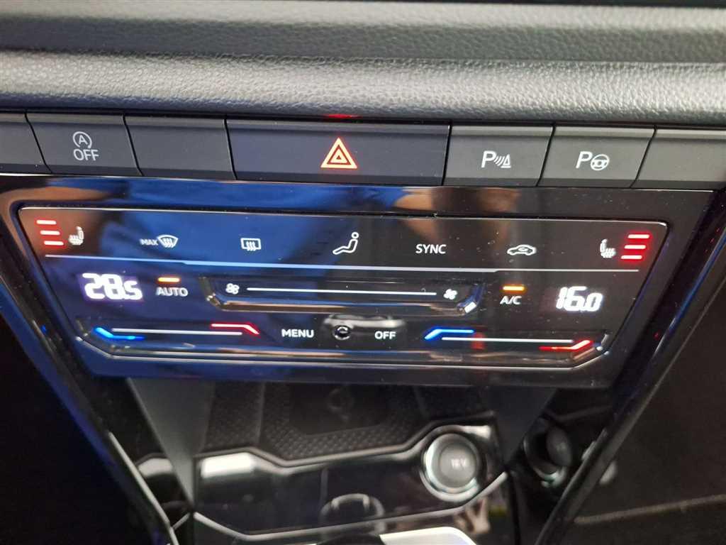 Volkswagen T-Roc R-Line 2.0 TDI DSG, миниатюра 23