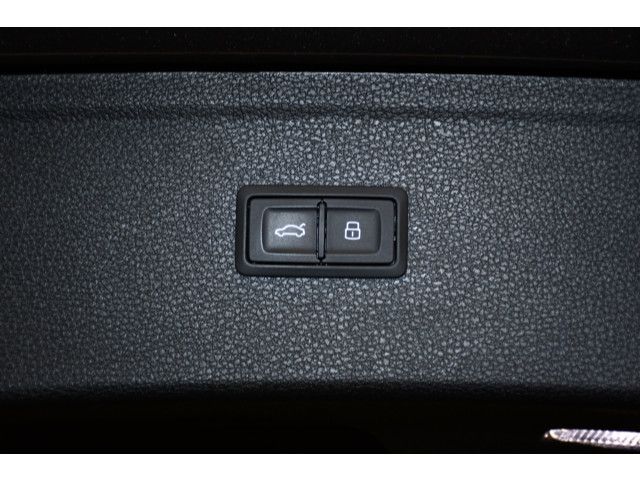 Audi SQ5 - Bild 13