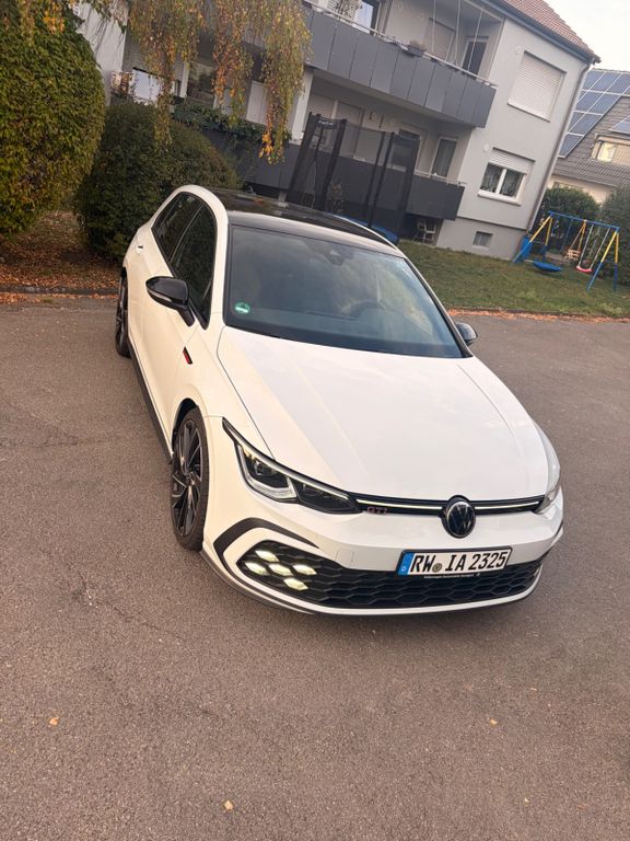 Image of Volkswagen Golf
