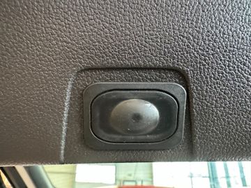 Ford Grand C-MAX Titanium *Pano*Navi*7Sitzer*