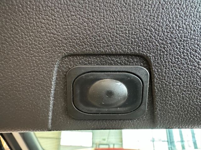 Ford Grand C-MAX Titanium *Pano*Navi*7Sitzer*