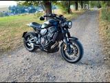 Yamaha XSR 700 Black
