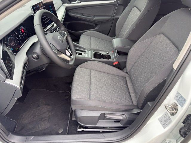 Golf Prime 1.5 l eTSI DSG ACC+KAMERA+LED+KEYLESS