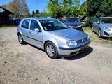 Volkswagen Golf 1.6 Highline *Automatik*Sitzheizung*Navi* - Volkswagen Golf aus 2001: 1.6