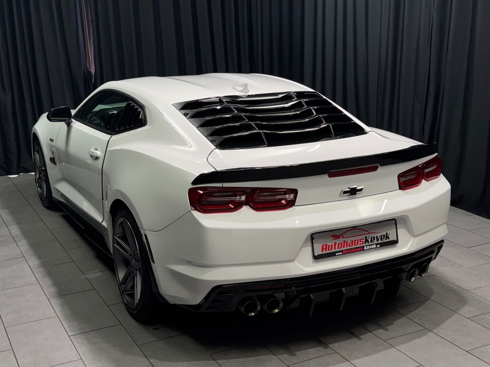 Fahrzeugabbildung Chevrolet Camaro Coupé SS LT1|SCHALTER|NAVI|LEDER