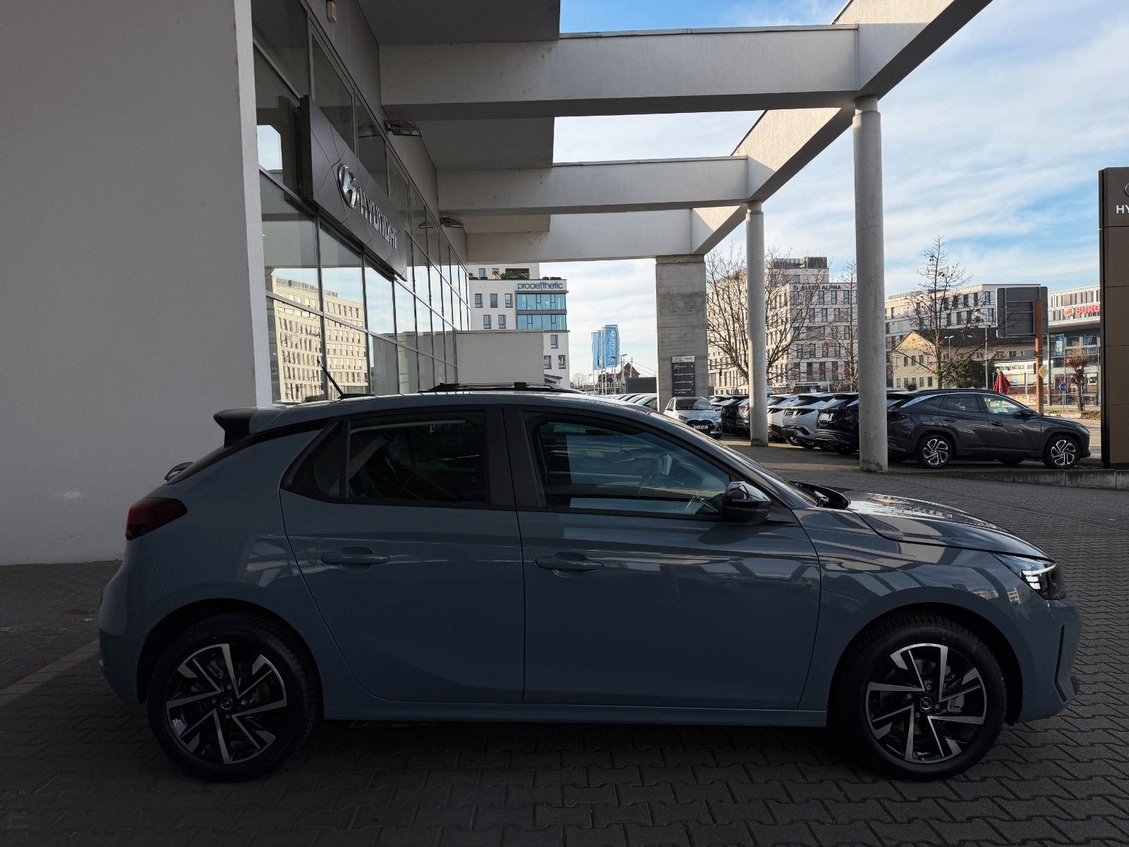 Fahrzeugabbildung Opel Corsa F 1.2 Turbo Edition LED,SHZ,PDC,Facelift