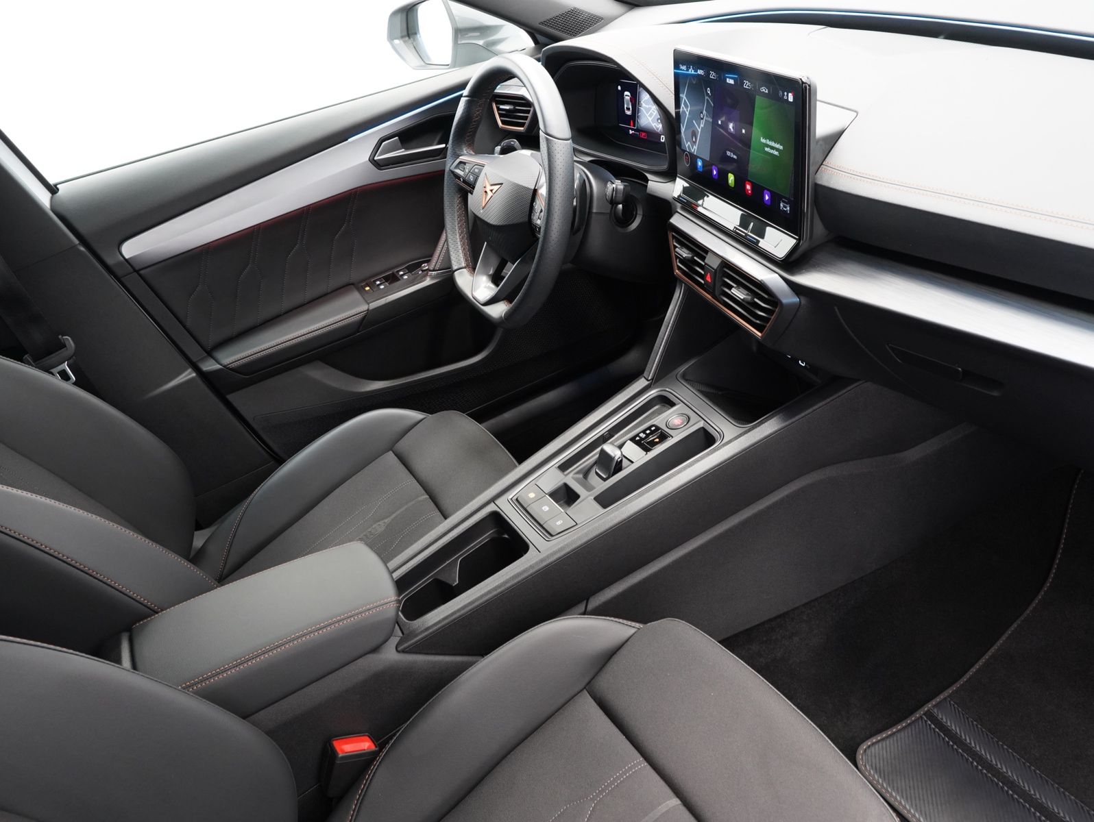 Fahrzeugabbildung CUPRA Formentor 1.5 TSI DSG LED/ACC/CARPLAY/KAMERA/19"