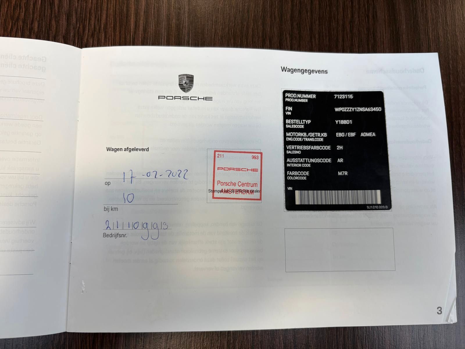 Fahrzeugabbildung Porsche Taycan Cross Turismo 4 performance 93 kwh