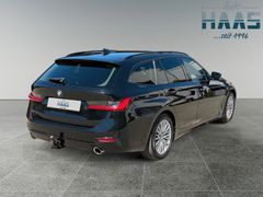 Fahrzeugabbildung BMW 318i T Sport Line LED*Tempomat*Kessy*Navi AHK Sh