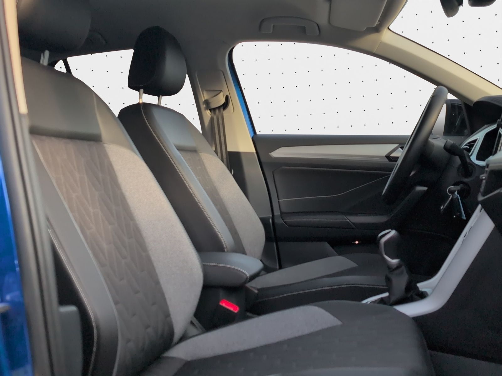 Volkswagen T-Roc - Bild 10