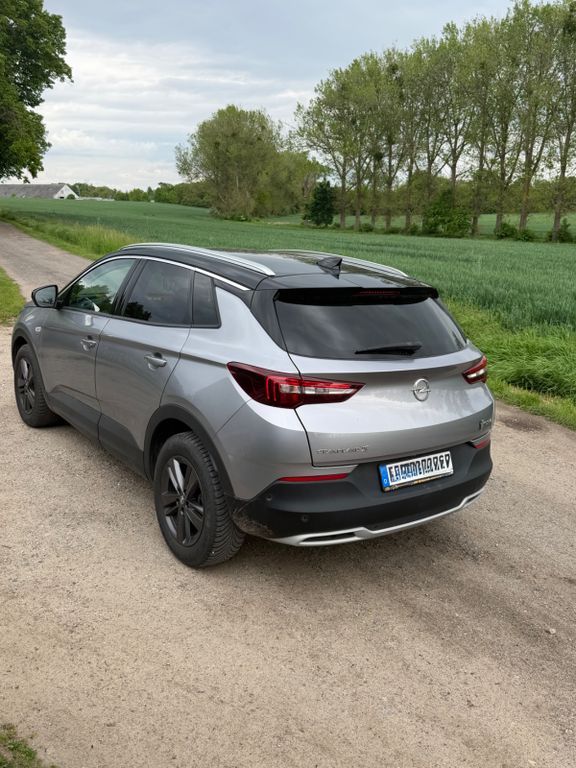Image of Opel Grandland (X)