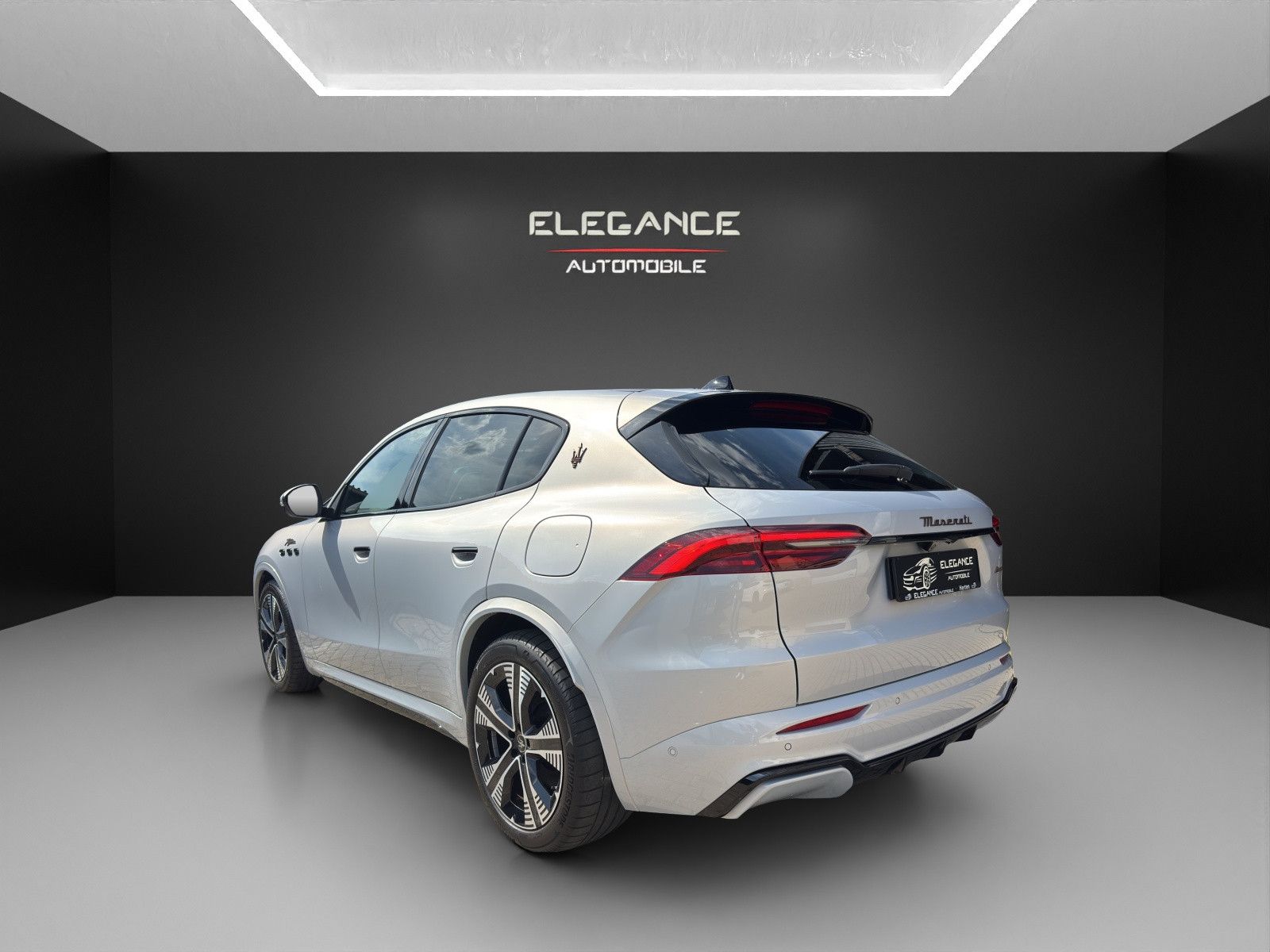 Maserati Grecale Folgore Autom. 4WD PanoDach 360°Kamera foto 3