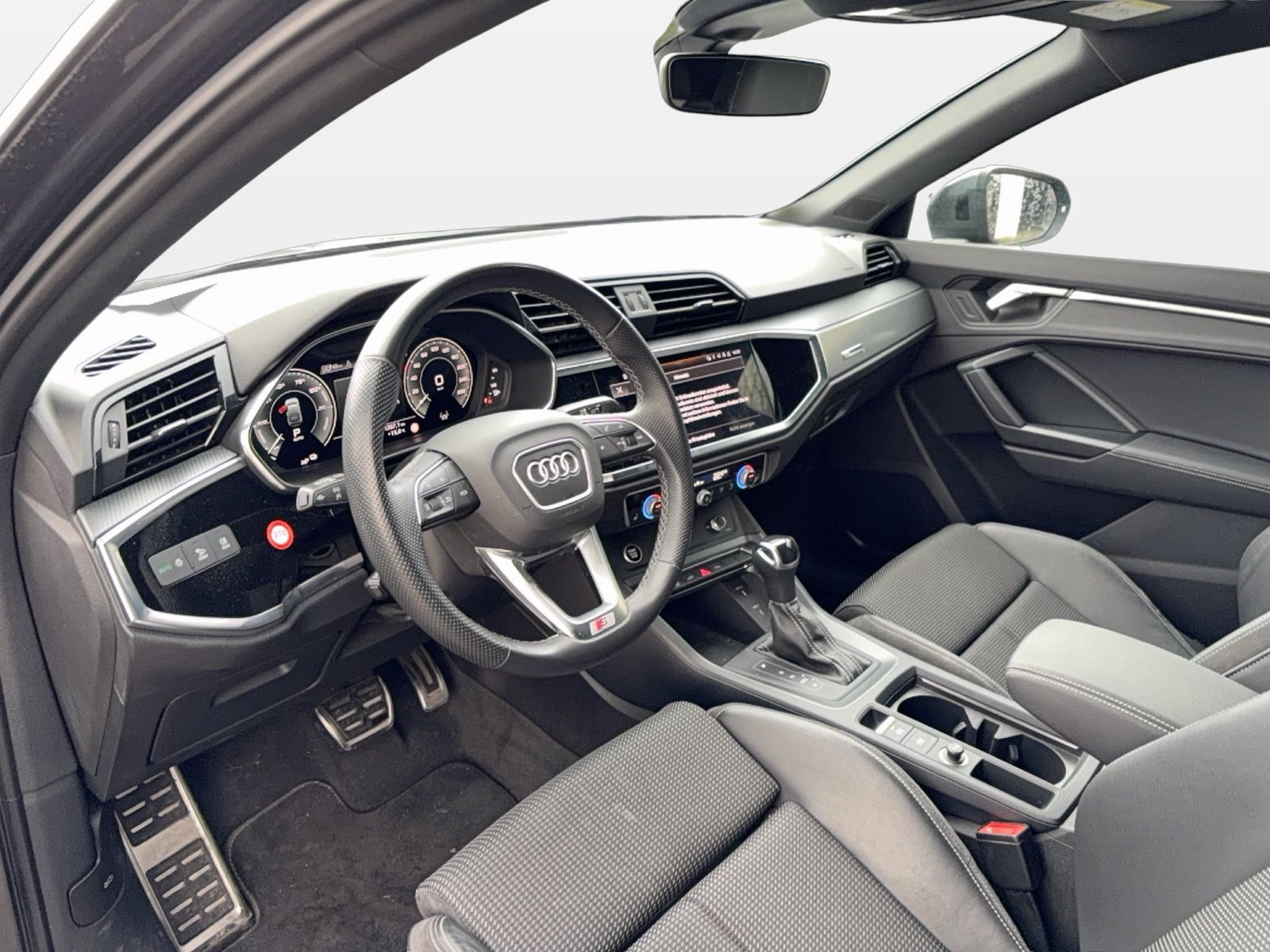 Audi Q3 Sportback 45 TFSI e S tronic S line Matrix|LM foto 8