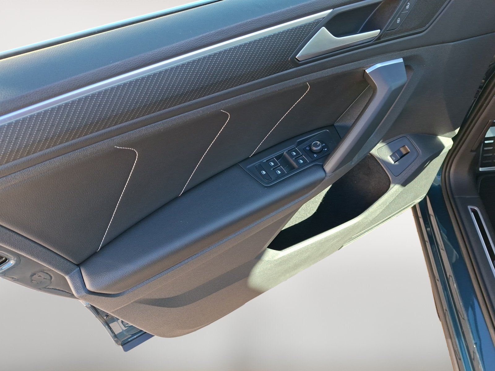 Volkswagen Tiguan - Bild 14