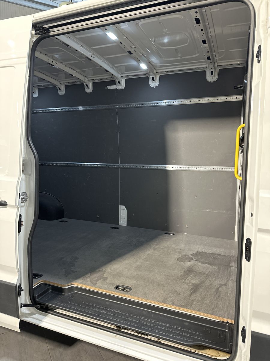 Fahrzeugabbildung MAN TGE 3.140 4X2F Kasten FWD KAMERA+DAB+CARPLAY+1HD