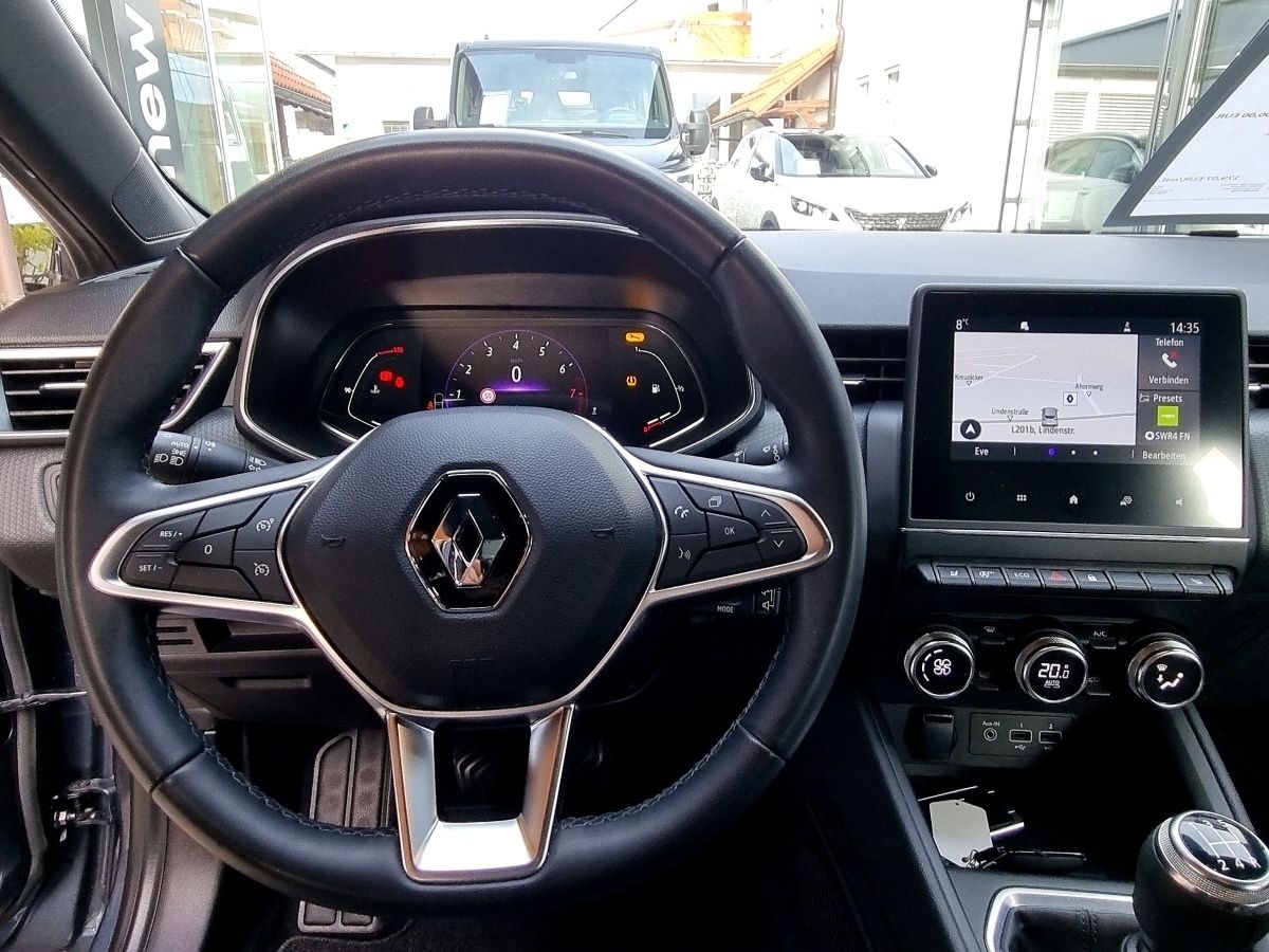 Fahrzeugabbildung Renault Clio INTENS TCe 100