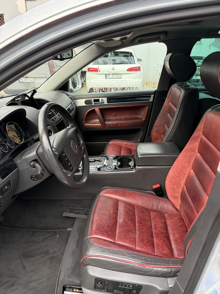 Volkswagen Touareg 2005 — photo 12
