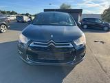 Citroën DS4 Chic 1.6 Benzin - Citroën DS4 Chic mit Benzin-Antrieb
