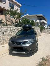 Nissan Qashqai 360 Nav + RFK + SHZ + Allwe... - Nissan Qashqai Gebrauchtwagen in Augsburg