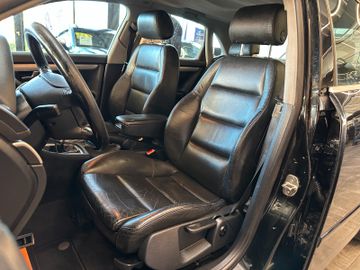 Audi A4  *TÜV 0228*KLIMAAUTOMATIK*SitzHZ*VOLL-LEDER*