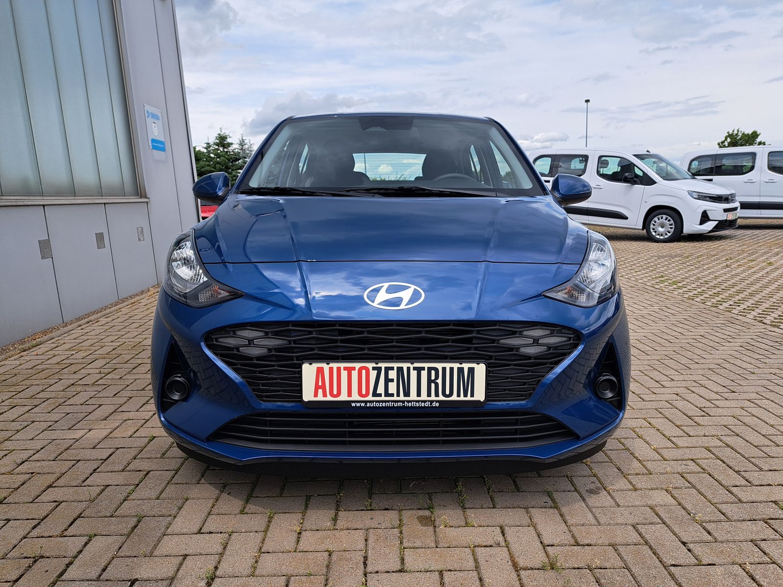 Fahrzeugabbildung Hyundai i10 1.0 MODELL 2025 NAVI WINTERPAKET KAMERA DAB
