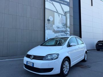 Volkswagen Golf - 1