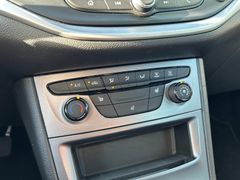 Fahrzeugabbildung Opel Astra K 1.2 Turbo Navi Sitzhzng Einparkhilfe 16"