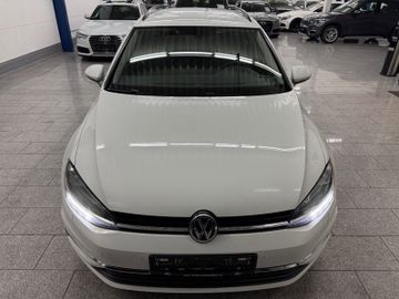 Volkswagen Golf - 3